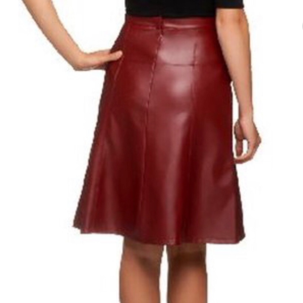 New Dennis Basso Faux Leather Skirt Sz. 8